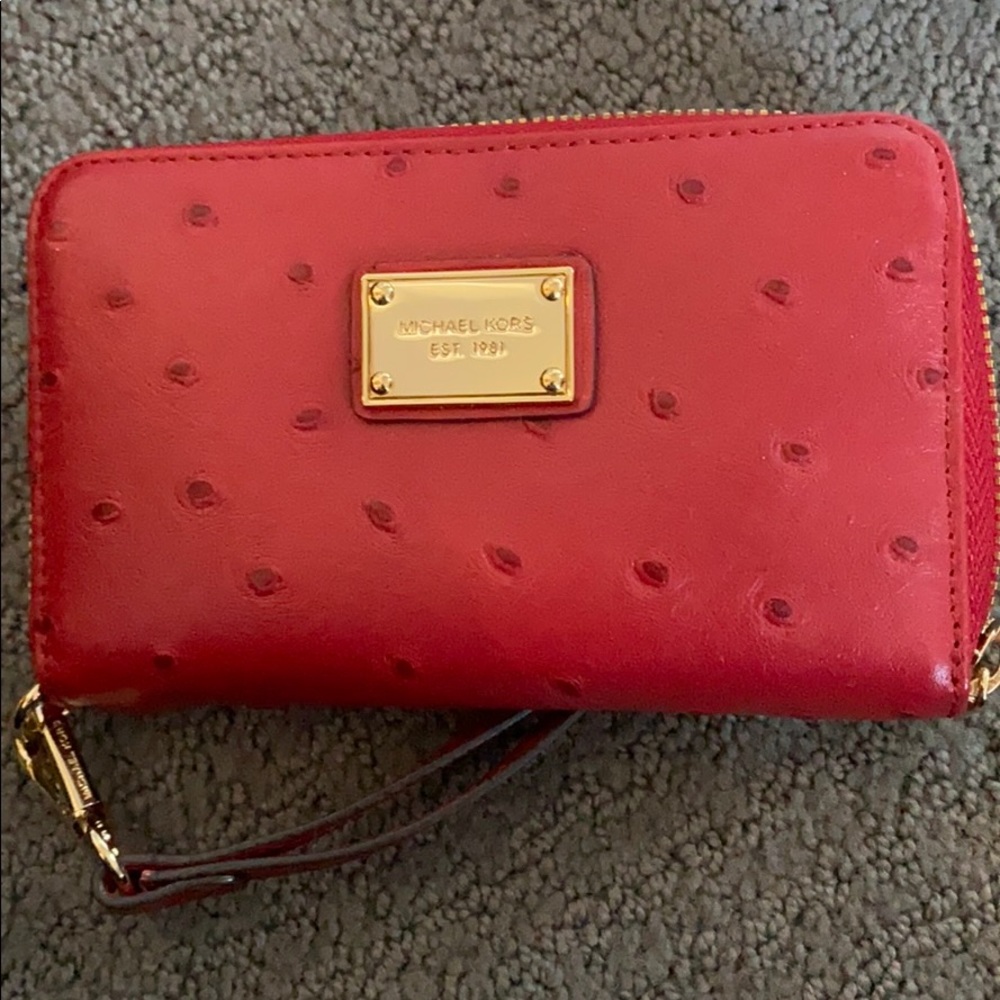 MICHAEL Michael Kore essential zip wallet